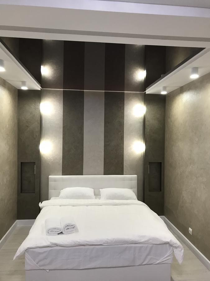 Апартаменты Гмыри 12б Киев Экстерьер фото